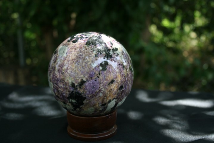 Charoite Sphere Revealing of one's path of service, purging of inner negativity, protection, healing  4265